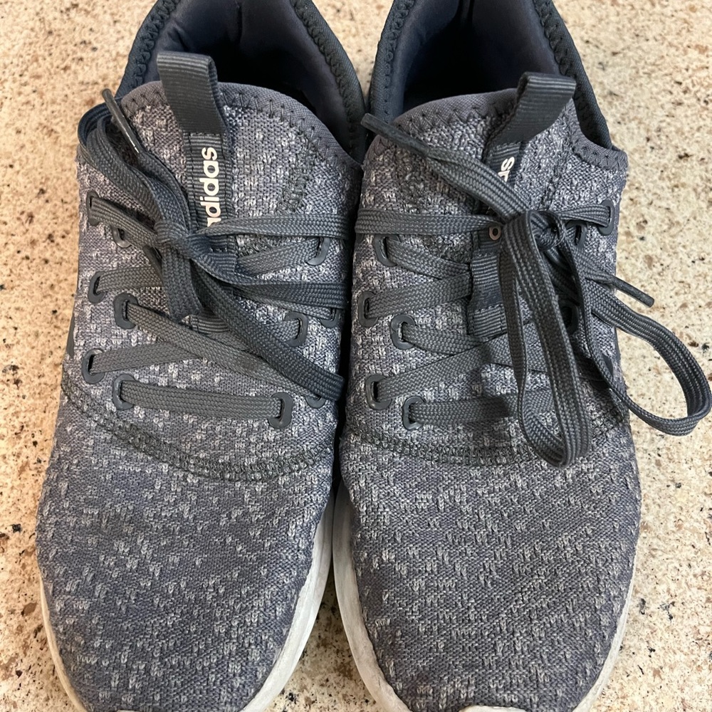 ADIDAS CLOUDFOAM Size 8 - Picture 1 of 6
